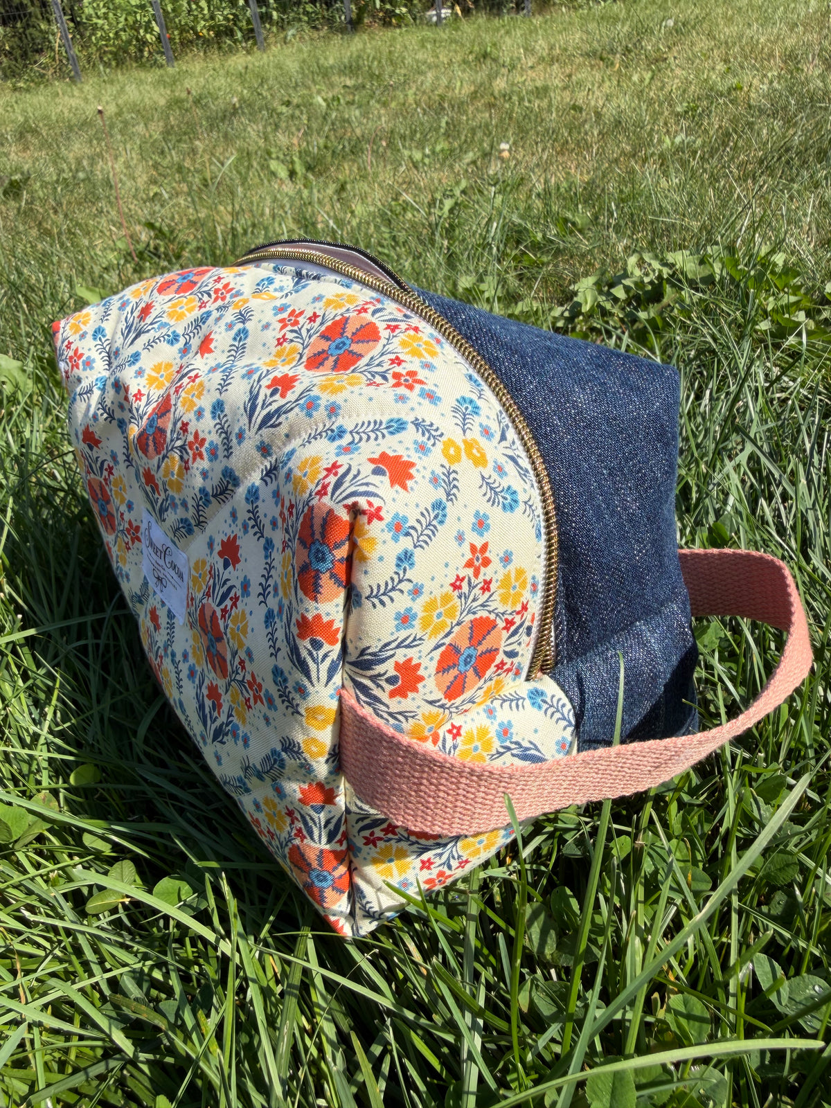 The Valencia {Signature Large Cosmetic Bag}