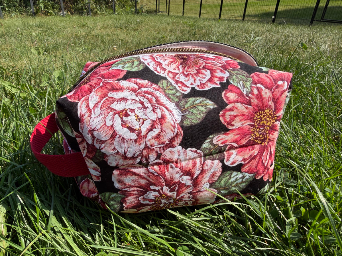Midnight Peony {Large}