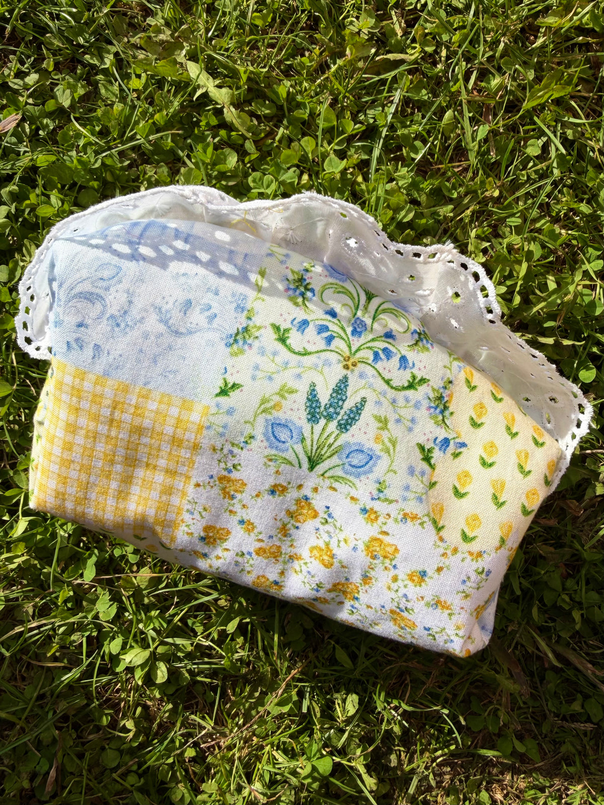 Garden Tea Party Mini | Make Up Brush/ Pencil Pouch