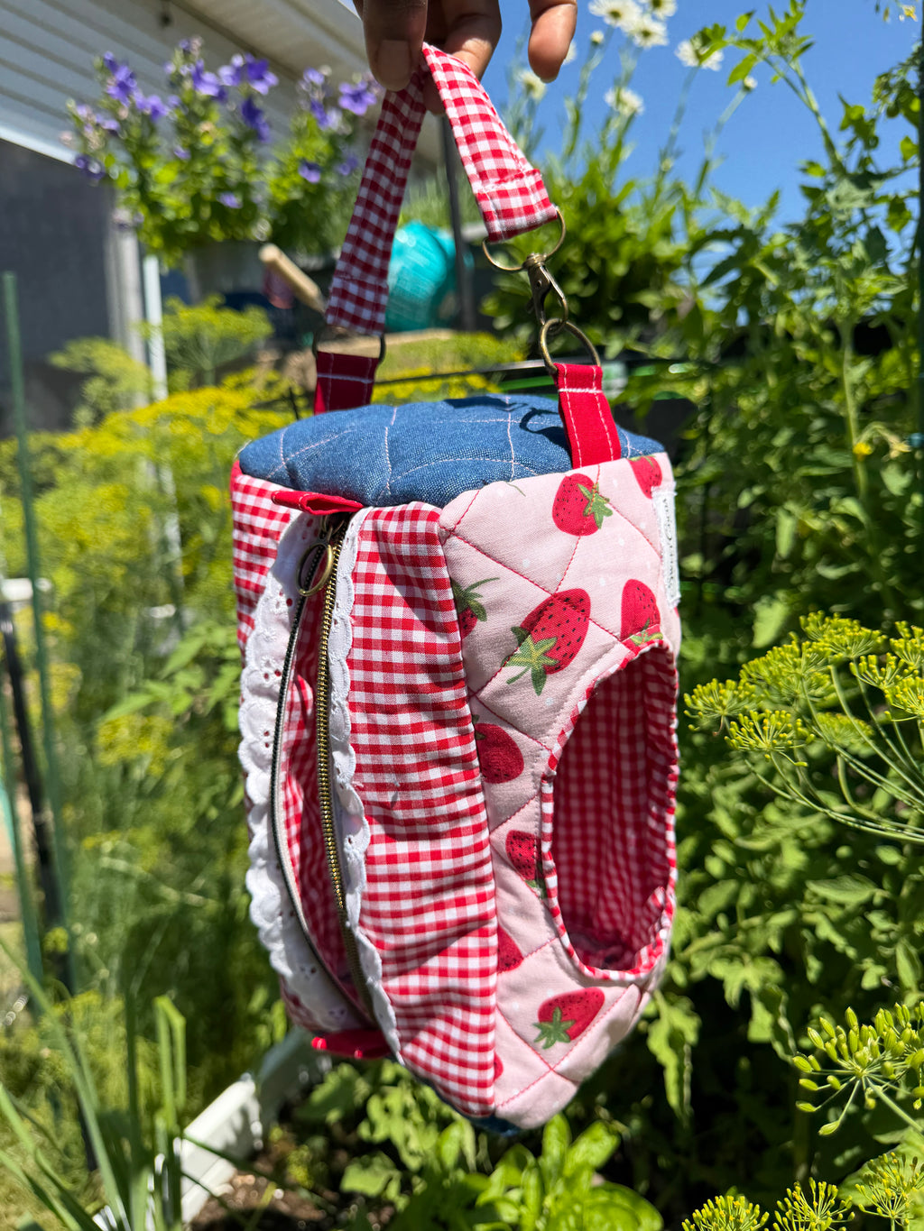 Berry Sweet Grab N’ Go CarryAll