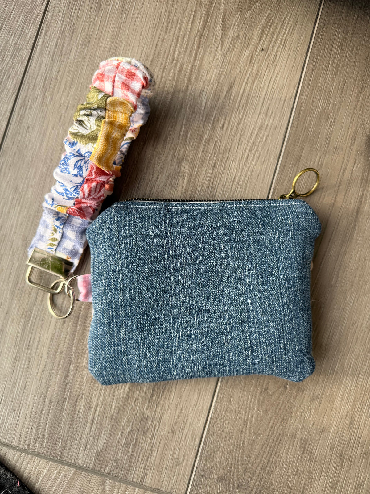 So Demure! (Wallet & Wristlet Combo)