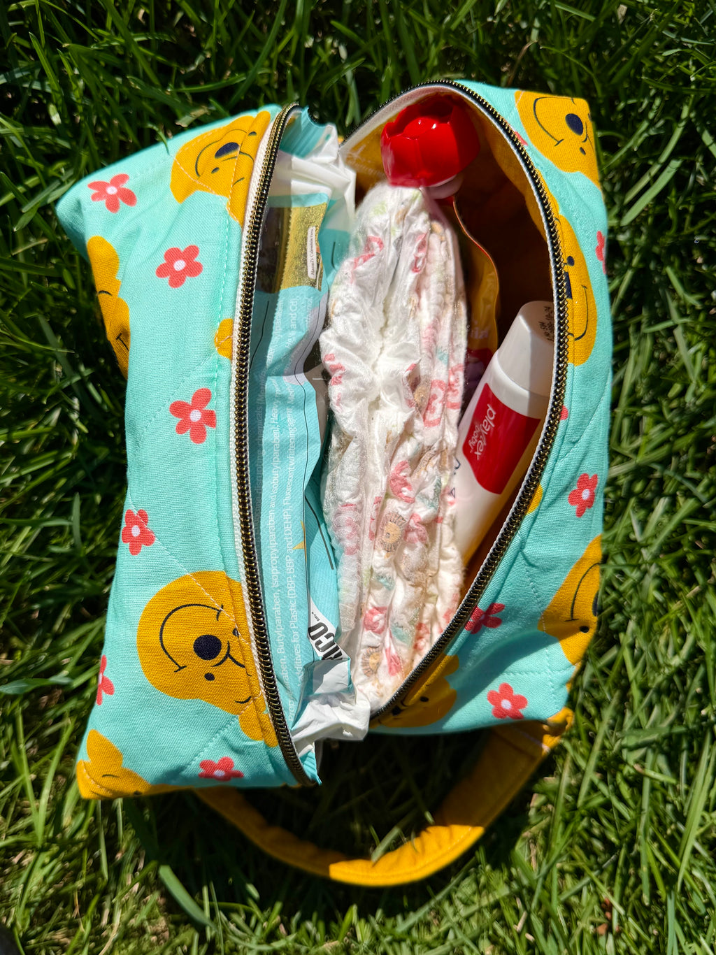 Honey Pot Adventures (Grab N Go Carry All)